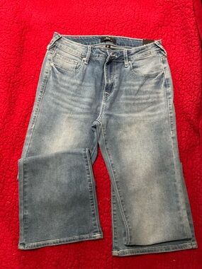 NWT True Religion Light Wash Flare Jeans